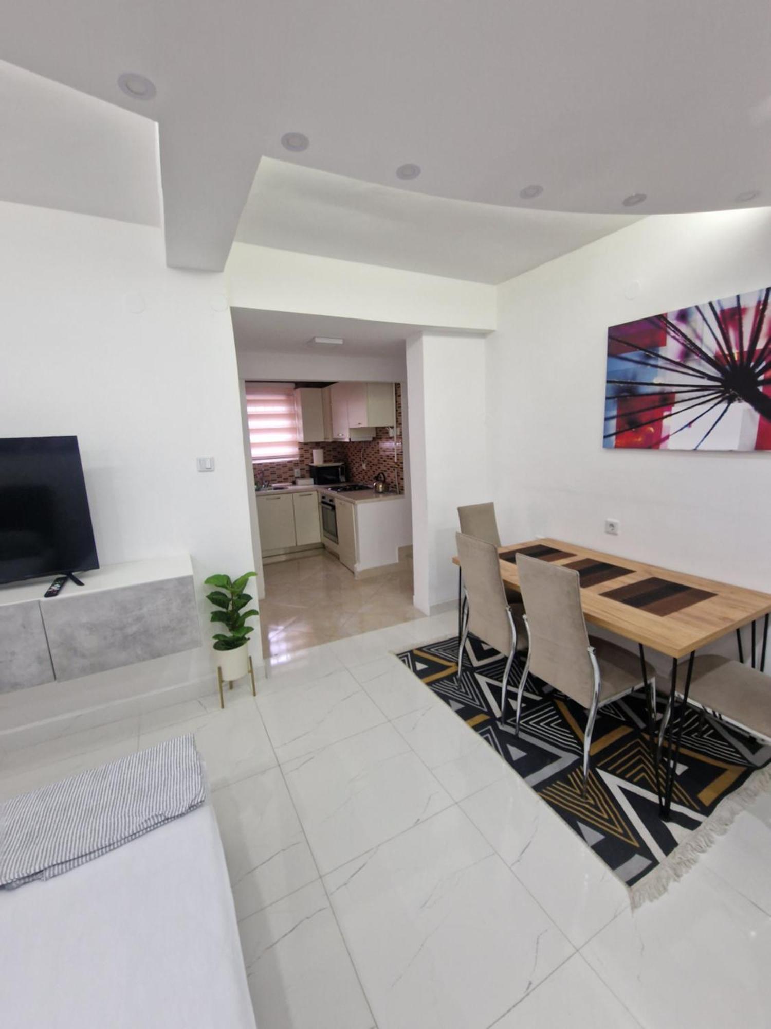 Apartments Natural And Bungalows 2 ซาราเยโว ภายนอก รูปภาพ