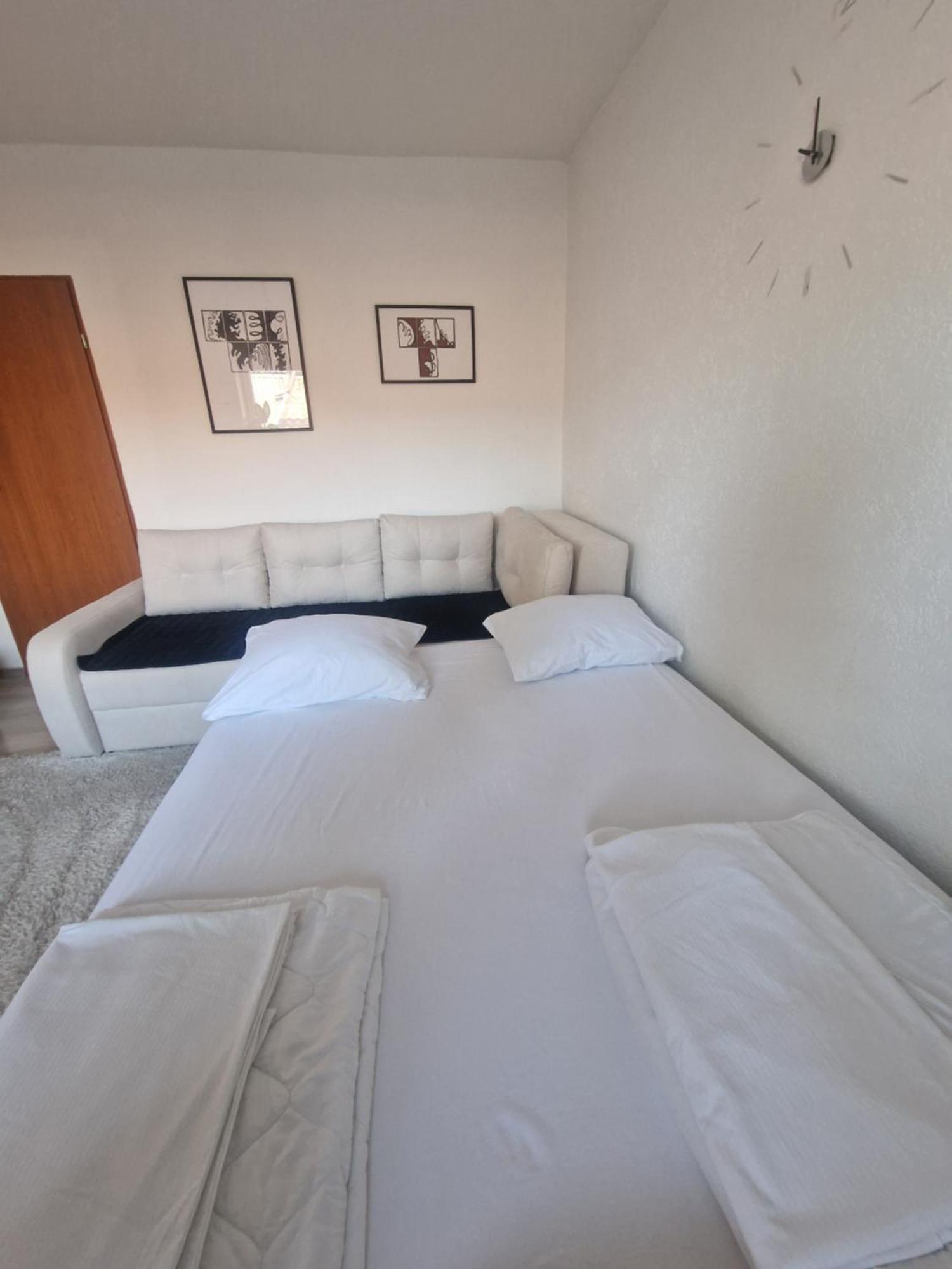 Apartments Natural And Bungalows 2 ซาราเยโว ห้อง รูปภาพ